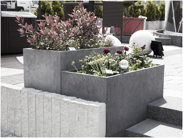 betonové květináče