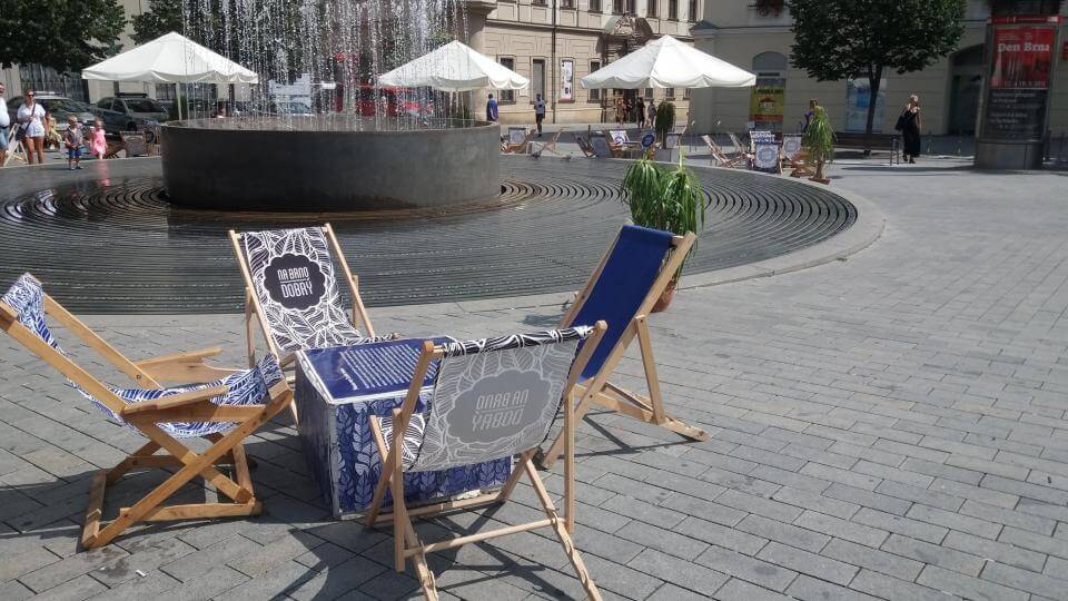 Pergola může sloužit i jako letní přístřešek.